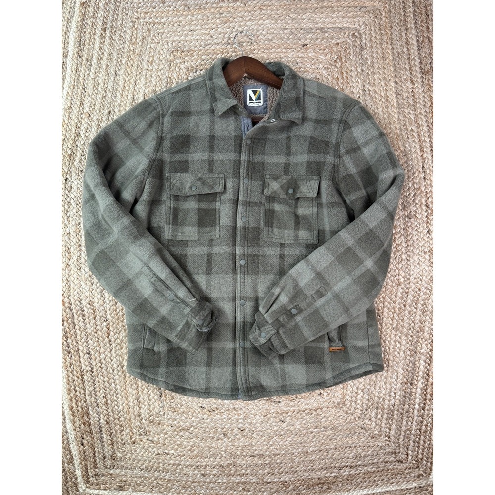 Voyager Shacket Mens Size L Large Sherpa Fleece Fall Winter Button Up Sweater